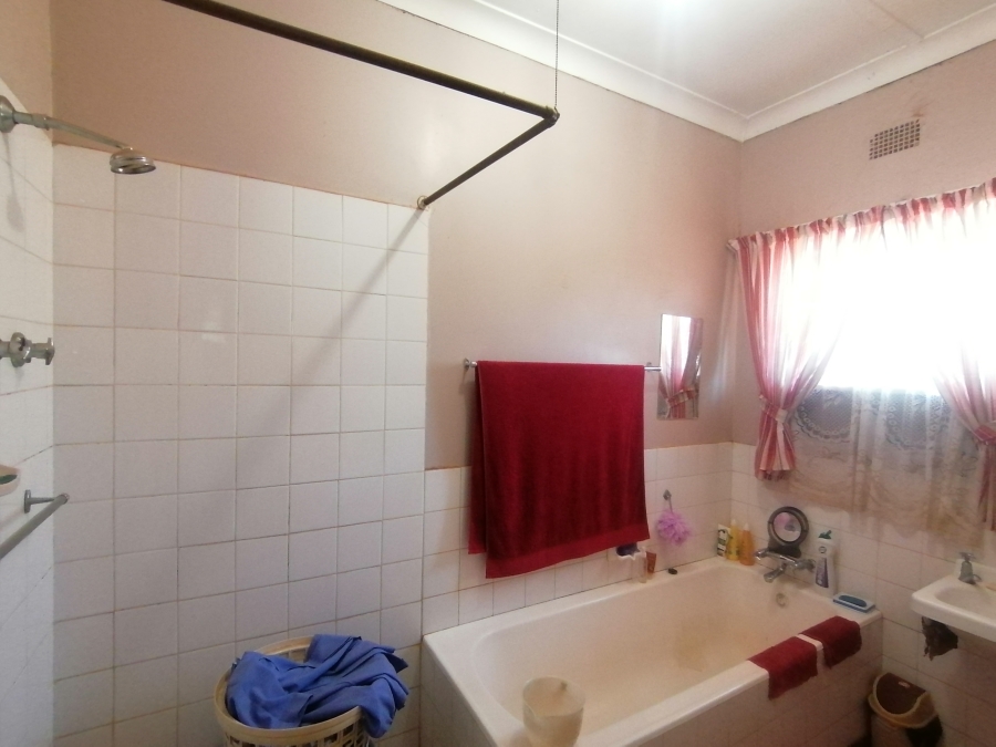 3 Bedroom Property for Sale in Stilfontein Ext 2 North West